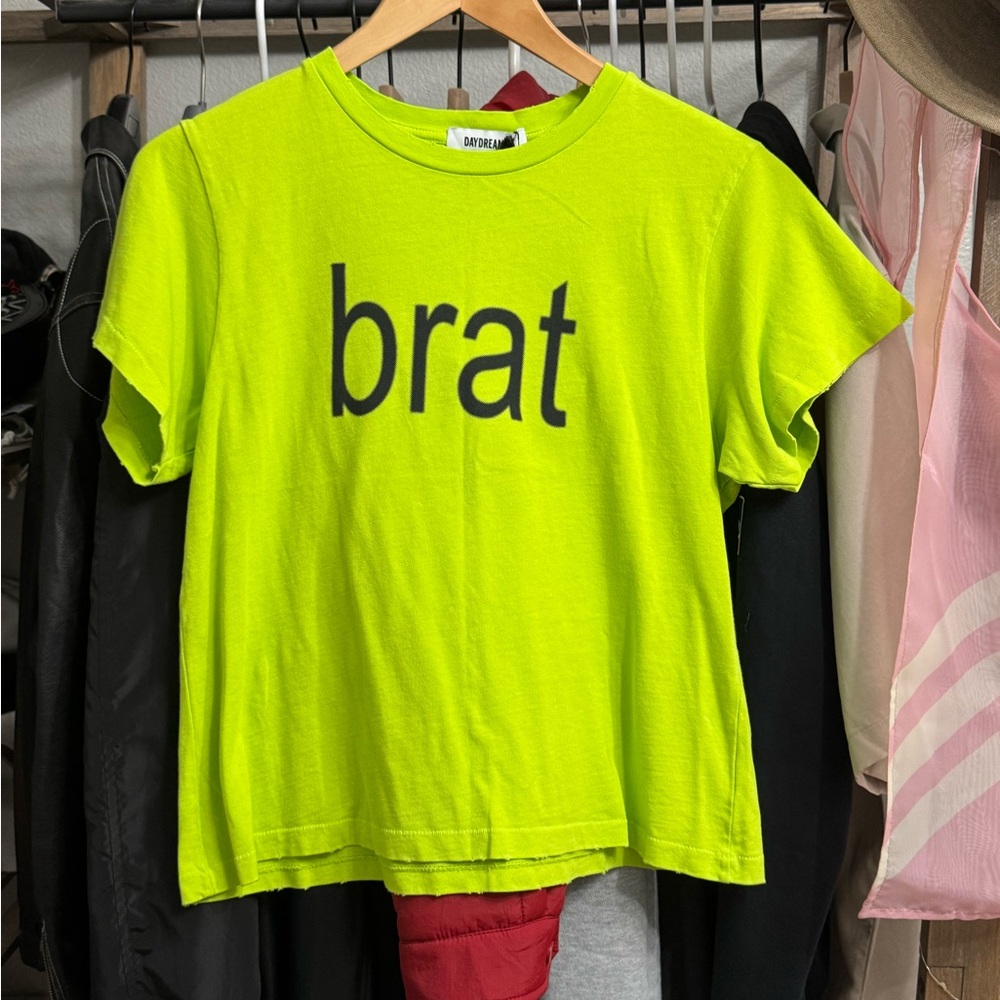 Daydreamer Brat Tee
